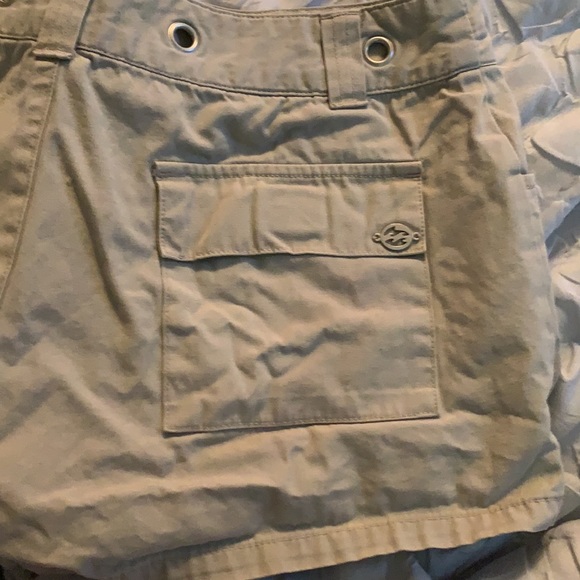 Billabong shorts - Picture 3 of 4